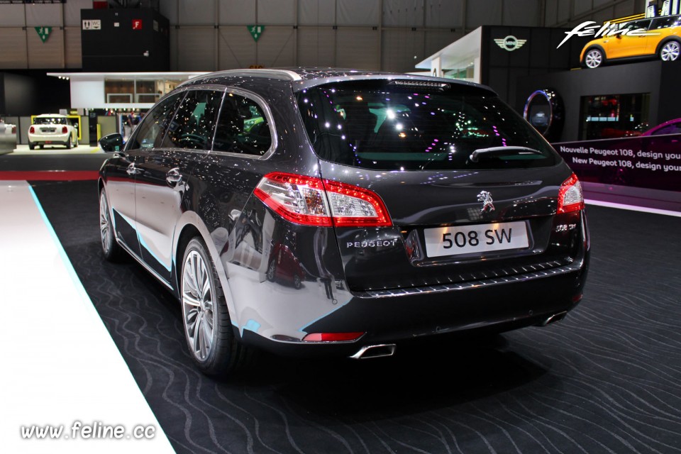 Photo Peugeot 508 SW Gris Haria - Salon de Genève 2014
