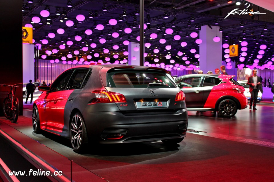 Photo Peugeot 308 R Concept (2013) - Salon de Paris 2014