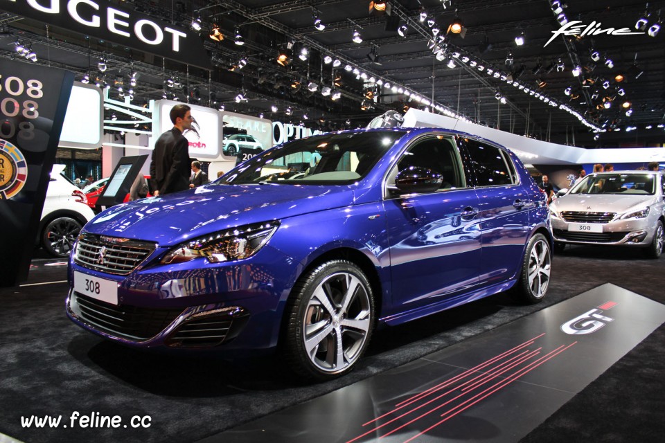 Photo Peugeot 308 GT Bleu Magnetic - Salon de Paris 2014