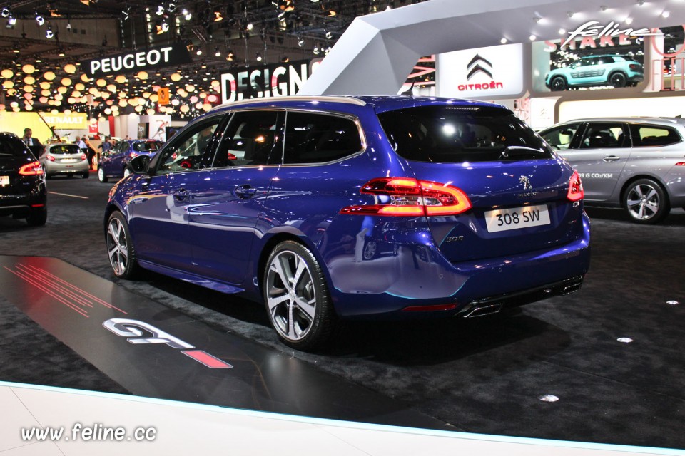 Photo Peugeot 308 SW GT Bleu Magnetic - Salon de Paris 2014