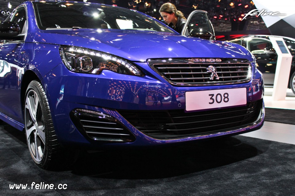 Photo bouclier avant Peugeot 308 GT - Salon de Paris 2014