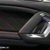 Photo poignée de porte cuir Peugeot 308 GT - Salon de Paris 201