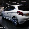 Photo Peugeot 208 HYbrid Air 2L Concept - Salon de Paris 2014