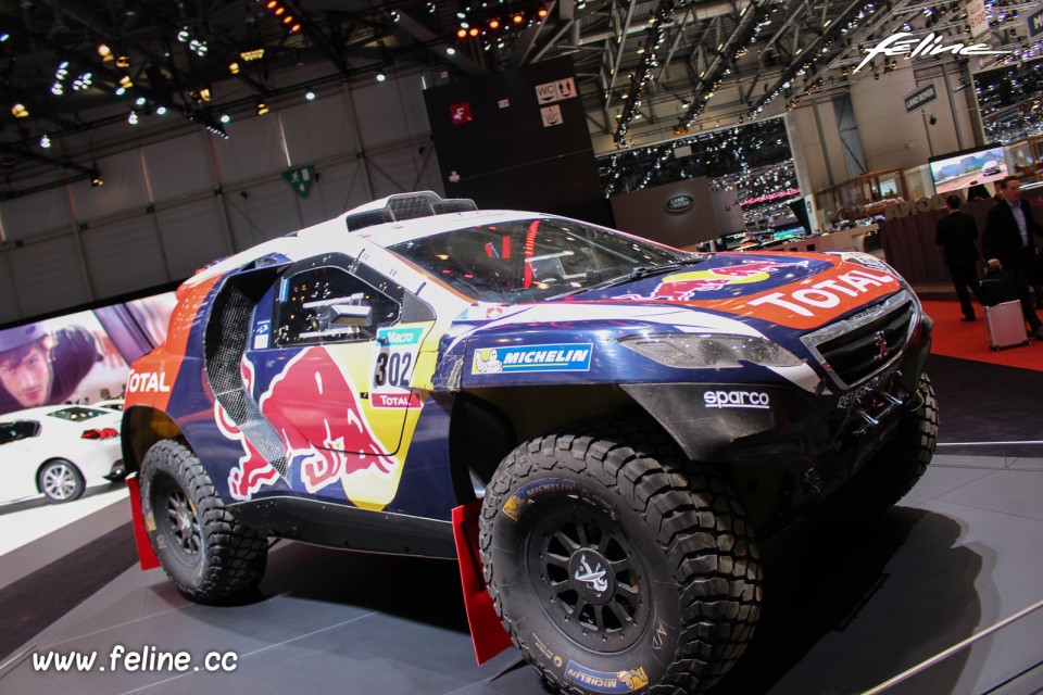 Photo Peugeot 2008 DKR - Salon de Genève 2015