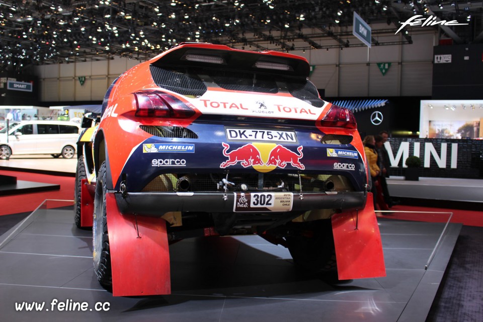 Photo Peugeot 2008 DKR - Salon de Genève 2015