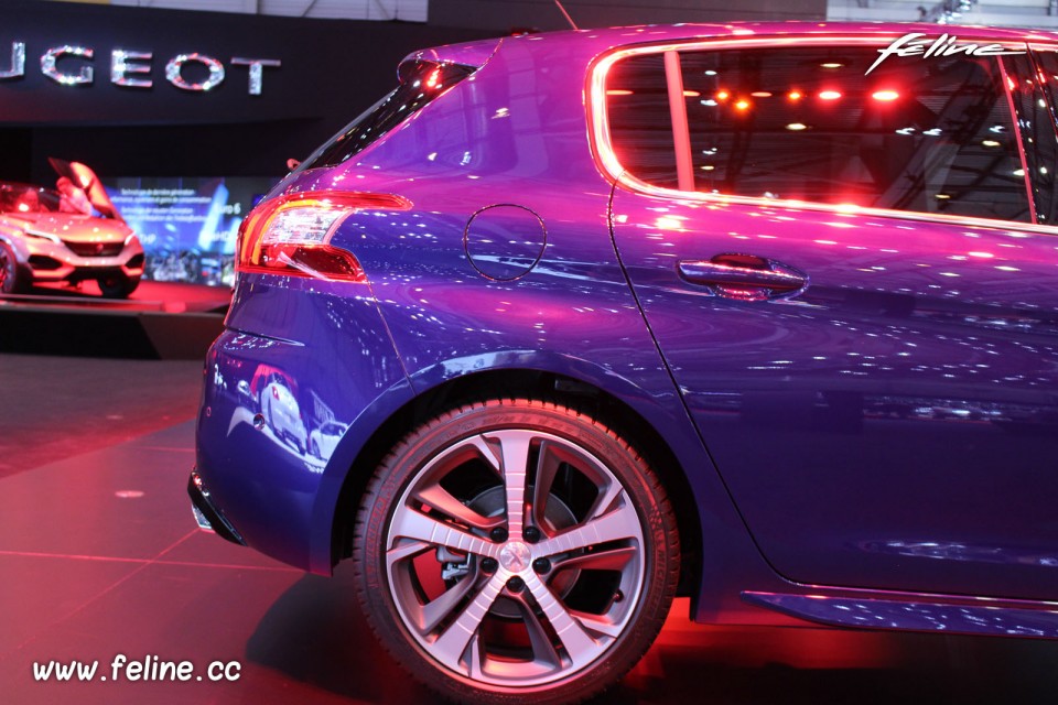 Photo Peugeot 308 GT - Salon de Genève 2015