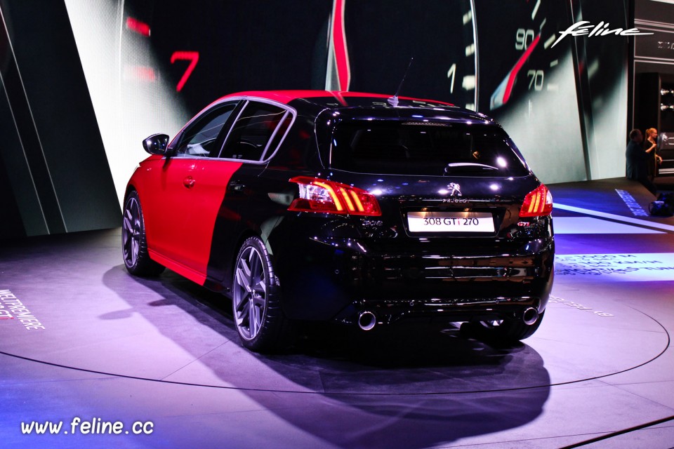 Photo 3/4 arrière Peugeot 308 GTi by Peugeot Sport - Salon de F