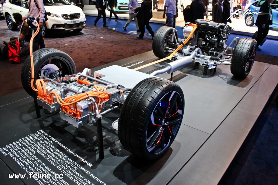 Photo chaîne de traction hybride essence plug-in Peugeot 308 R