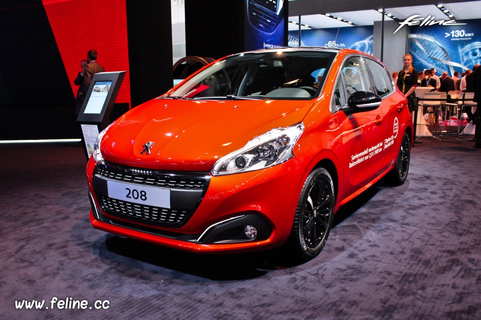 Photo Peugeot 208 restylée - Salon de Francfort 2015