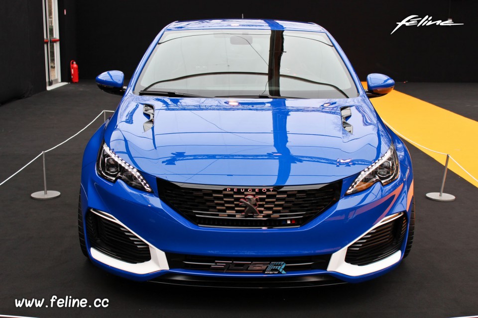 Photo face avant Peugeot 308 R HYbrid (2015) - Expo Concept Cars