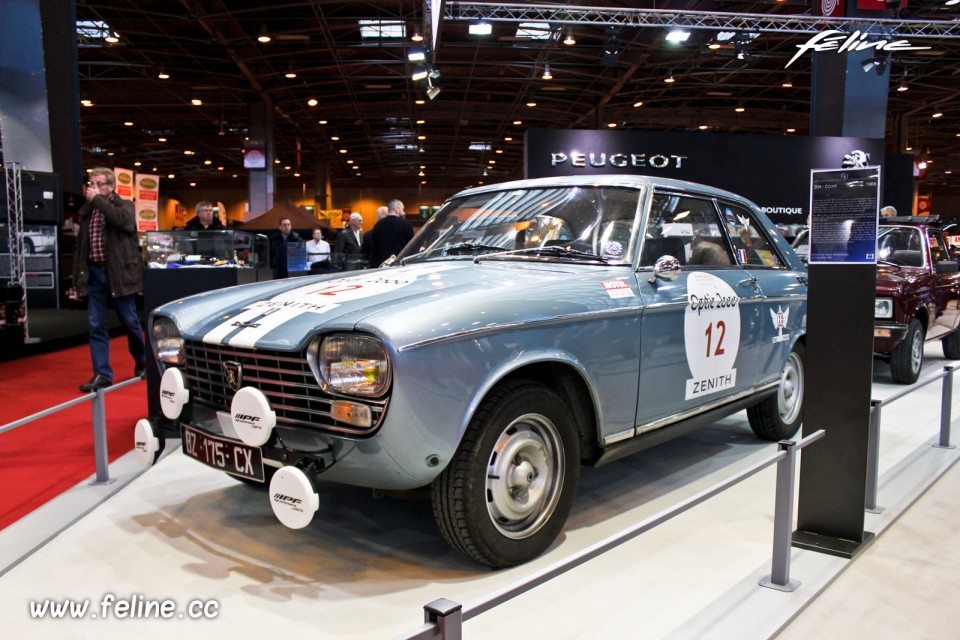 Photo Peugeot 204 Coupé (1968) - Salon Rétromobile 2016