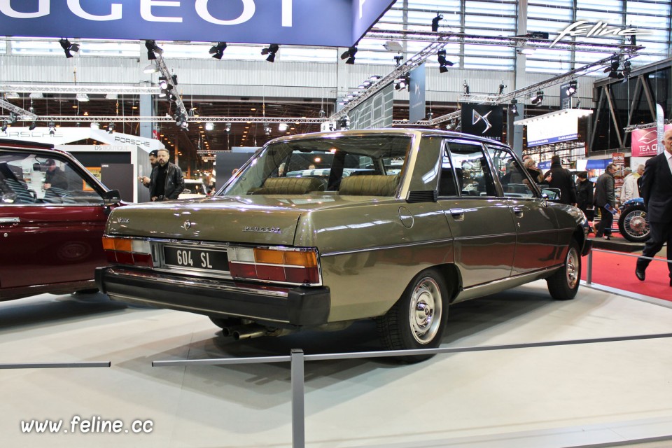 Photo Peugeot 604 SL Berline (1976) - Salon Rétromobile 2016