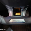 Photo détail insert alu volant Peugeot 208 Roland Garros restyl