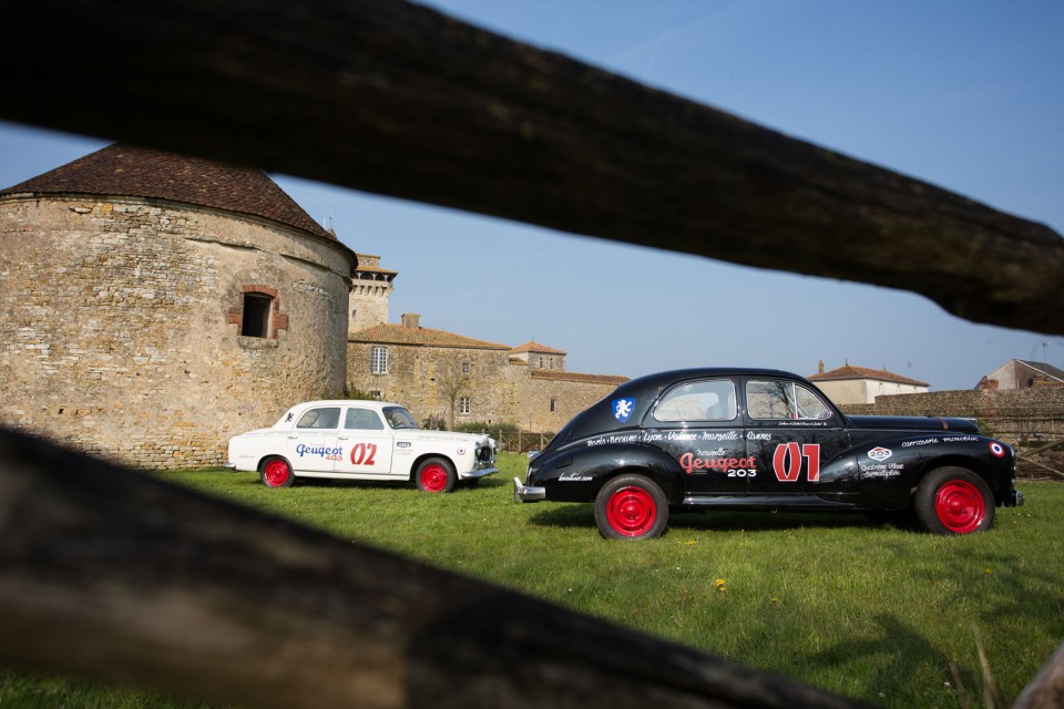 Photo Peugeot 203 et Peugeot 403 - Tour Auto 2016