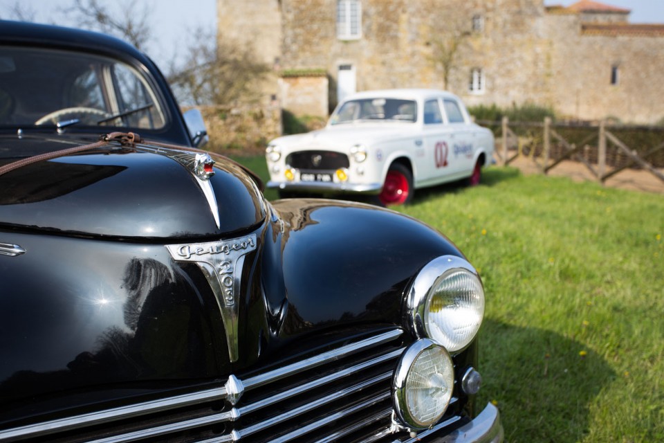 Photo Peugeot 203 et Peugeot 403 - Tour Auto 2016