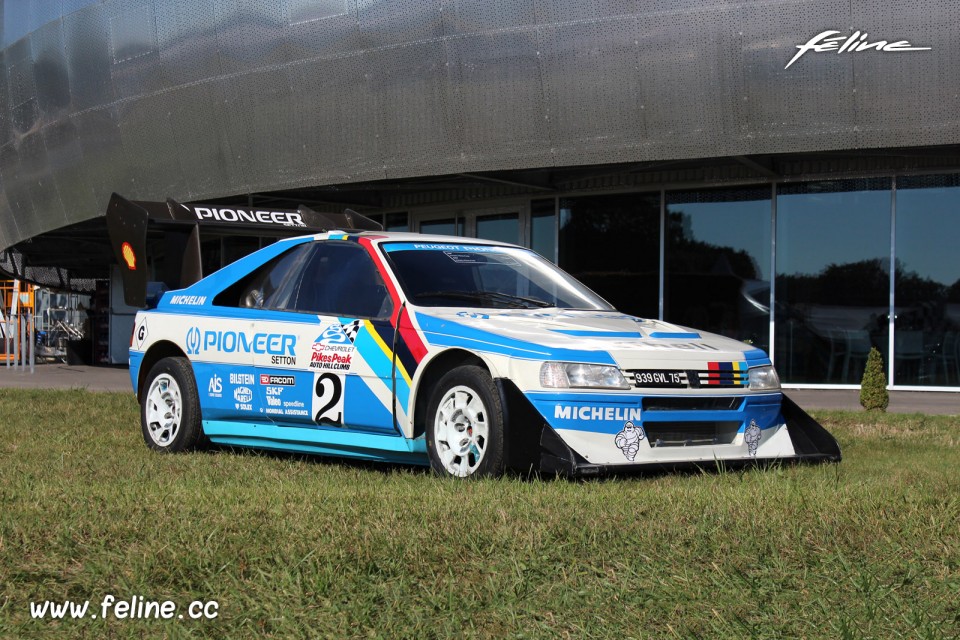 Photo Peugeot 405 Turbo 16 Pikes Peak - Les Grandes Heures Autom
