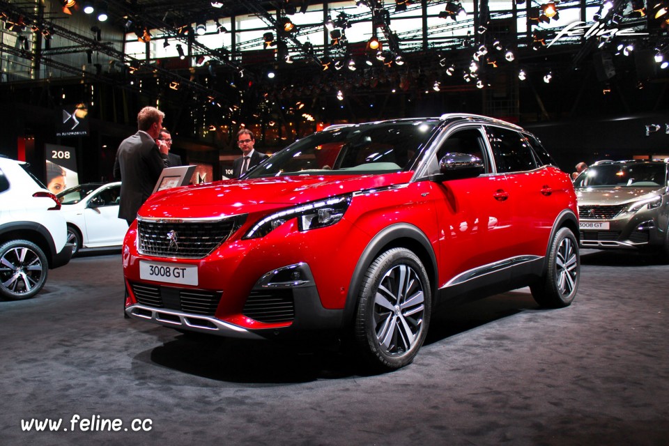 Photo Peugeot 3008 II Rouge Ultimate - Salon de Paris 2016