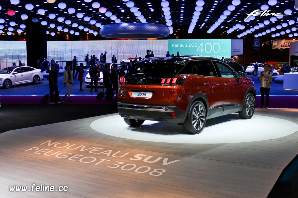 Photo Peugeot 3008 II Metallic Copper - Salon de Paris 2016