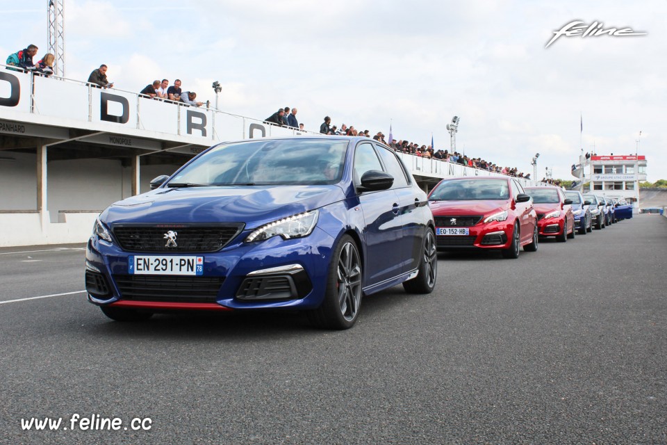 Photo Peugeot 308 GTi restylées - Les Grandes Heures Automobile
