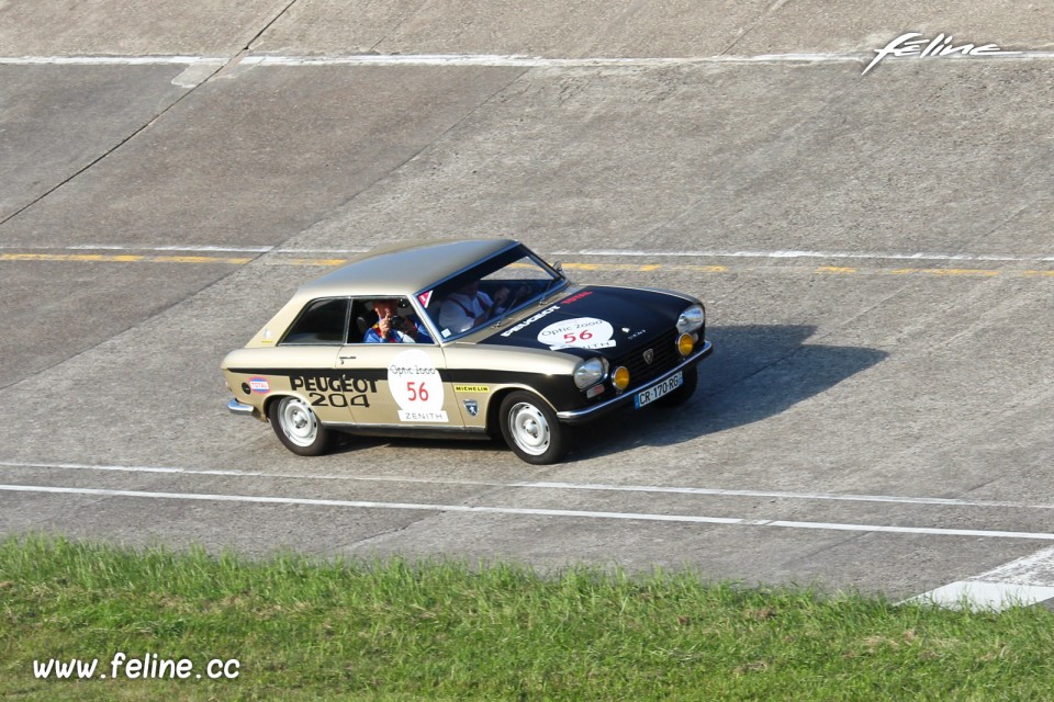 Photo Peugeot 204 Coupé Tour Auto - Les Grandes Heures Automobi