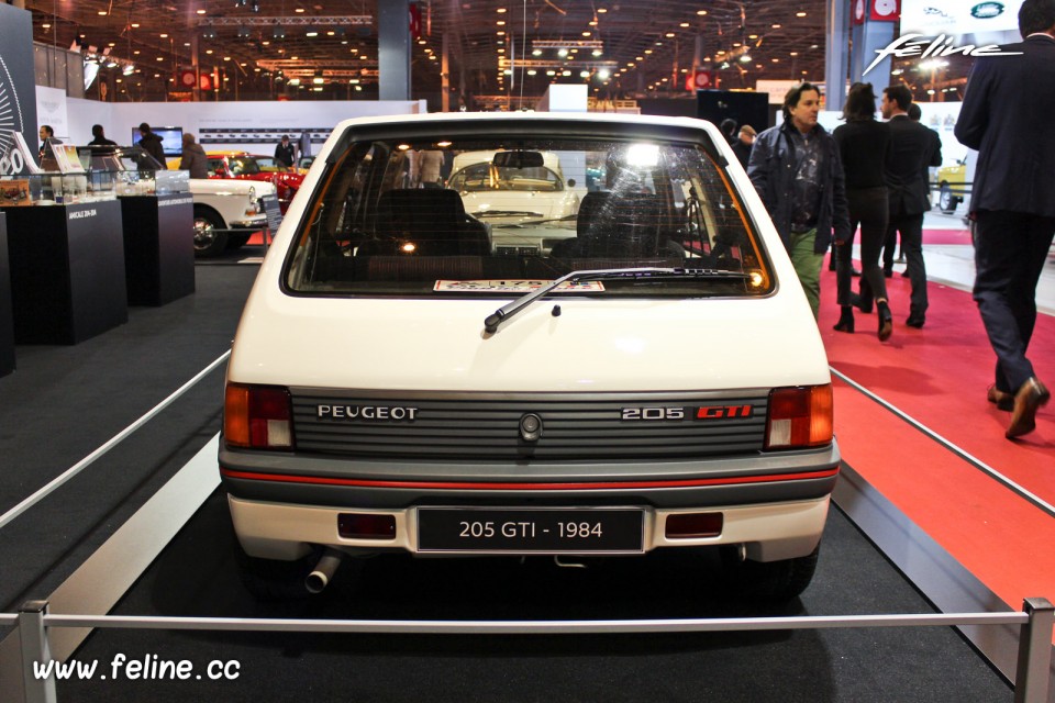 Photo Peugeot 205 GTi (1984) - Salon Rétromobile 2018
