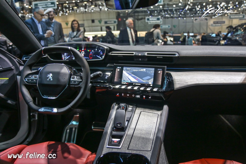 Photo intérieur Peugeot 508 - Salon de Genève 2018