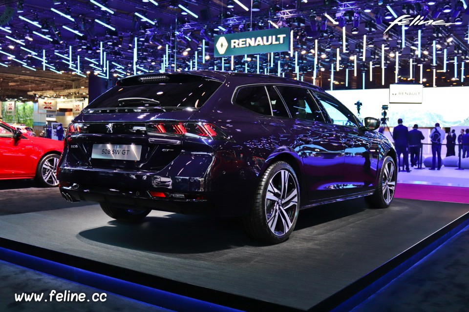 Photo Peugeot 508 SW GT Dark Blue - Salon de Paris 2018