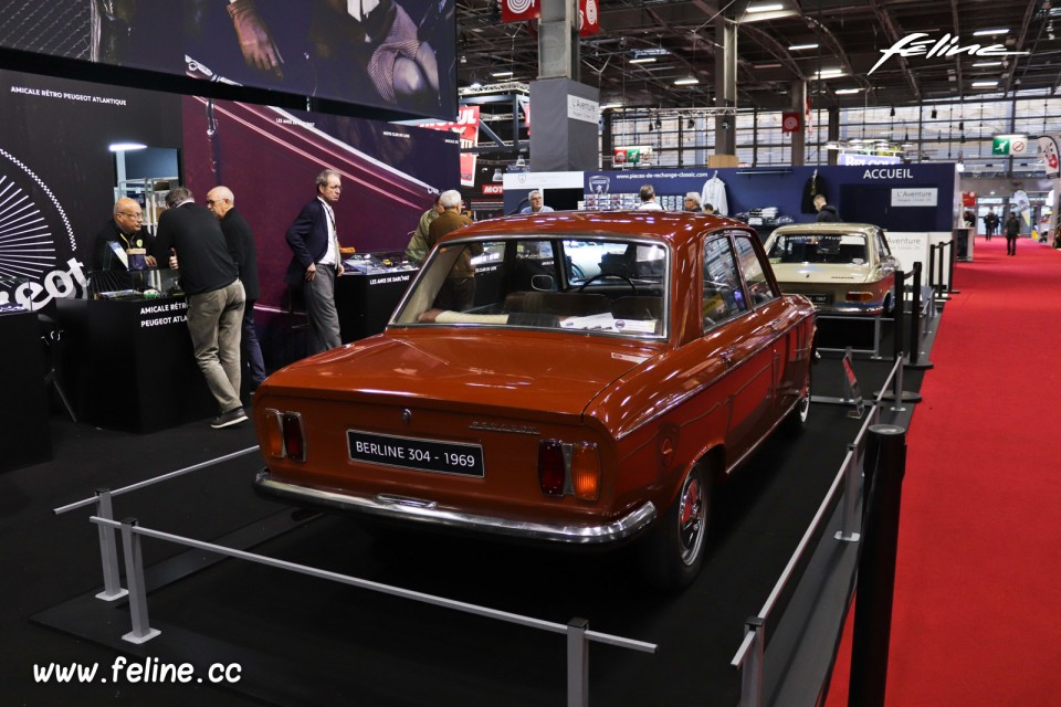 Photo Peugeot 304 Berline (1969) - Salon Rétromobile 2019