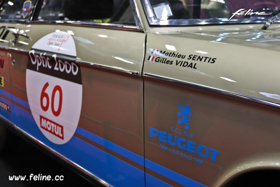 Photo Peugeot 204 Coupé Tour Auto (1967) - Salon Rétromobile 2