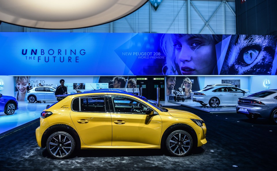 Photo profil Peugeot 208 GT Line - Salon de Genève 2019