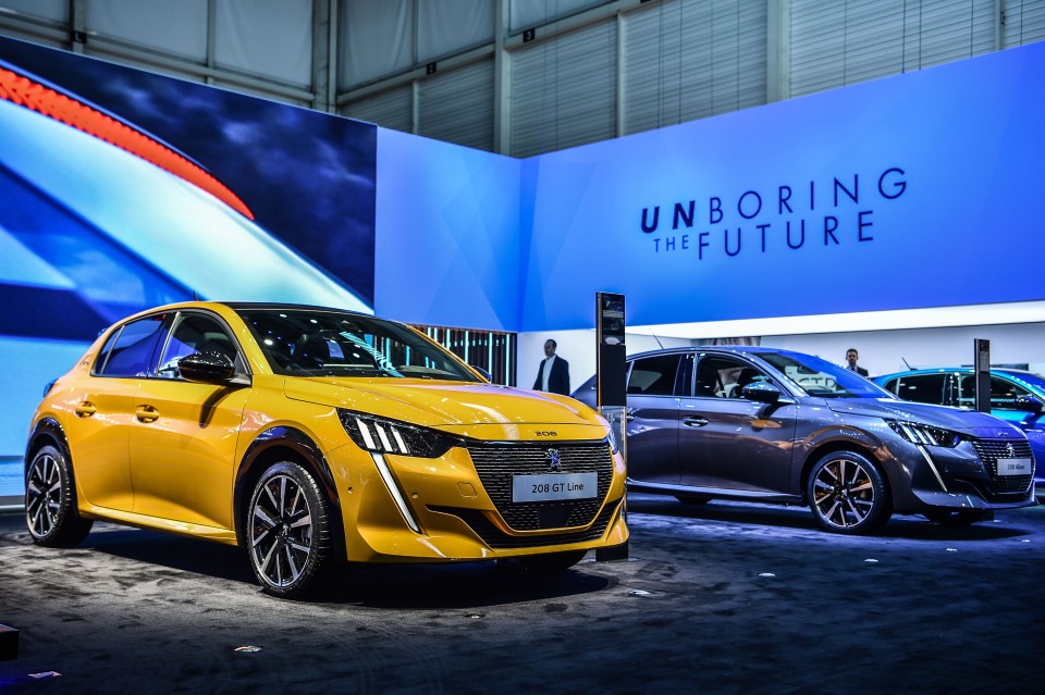 Photo 3/4 avant Peugeot 208 GT Line - Salon de Genève 2019