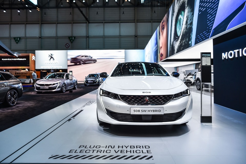 Photo face avant Peugeot 508 HYbrid - Salon de Genève 2019