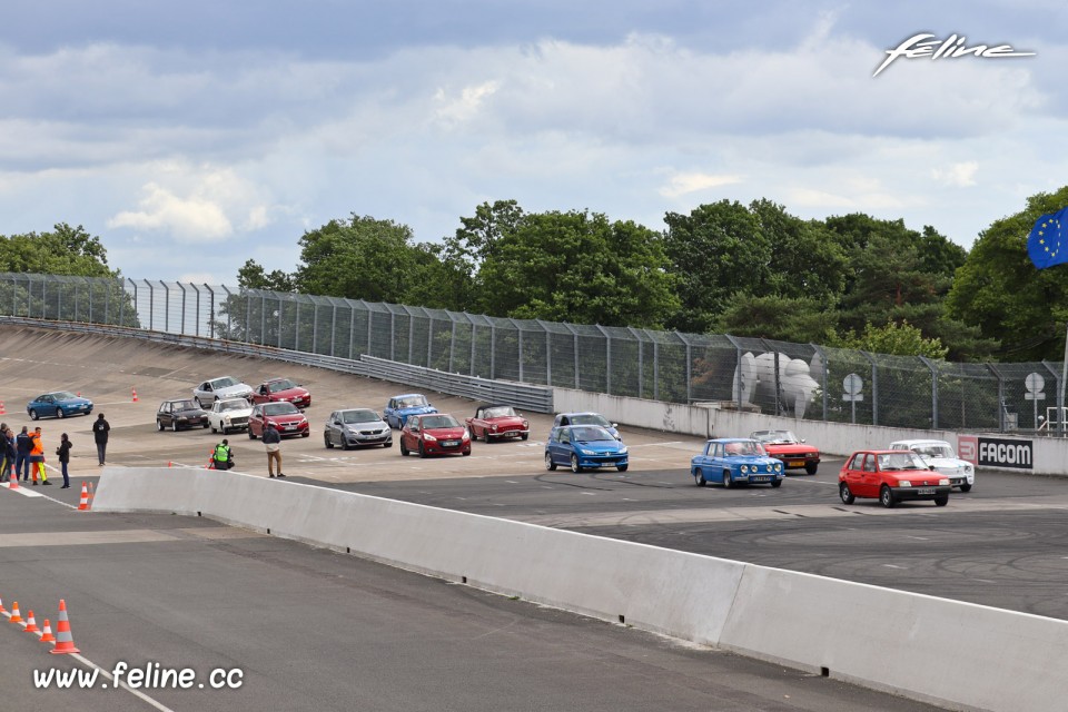 Photo Peugeot circuit Montlhéry - Liberté, Egalité, Roulez 20