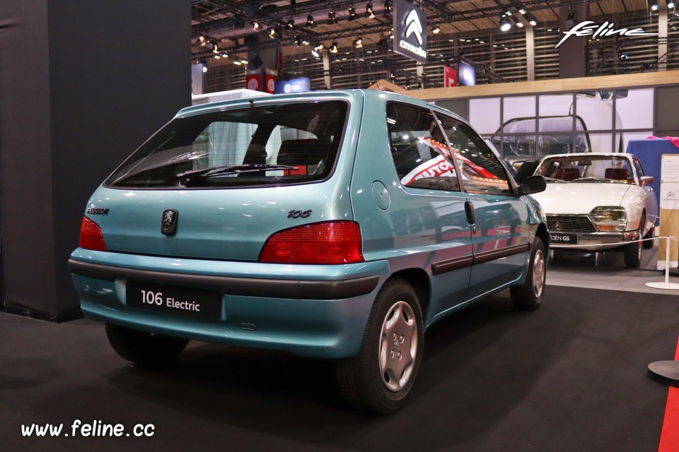 Photo Peugeot 106 Electric (1996) - Salon Rétromobile 2020