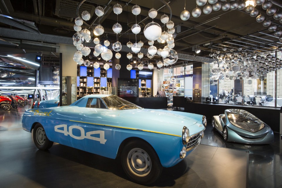 Peugeot 404 Diesel des Records ''Winter Collections'' chez Peugeot Avenue - Novembre 2013 - 009