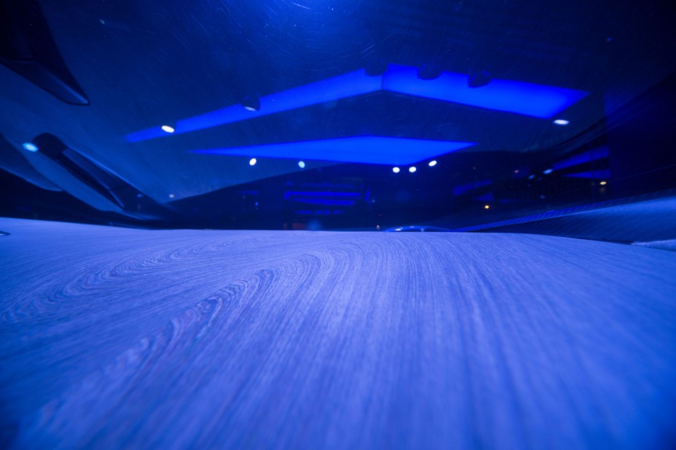 Nouvelle vitrine Peugeot Avenue Paris - Septembre 2014