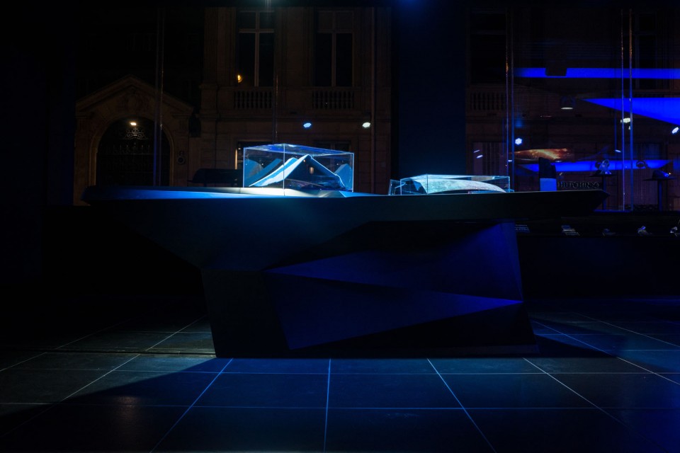 Nouvelle vitrine Peugeot Avenue Paris - Septembre 2014