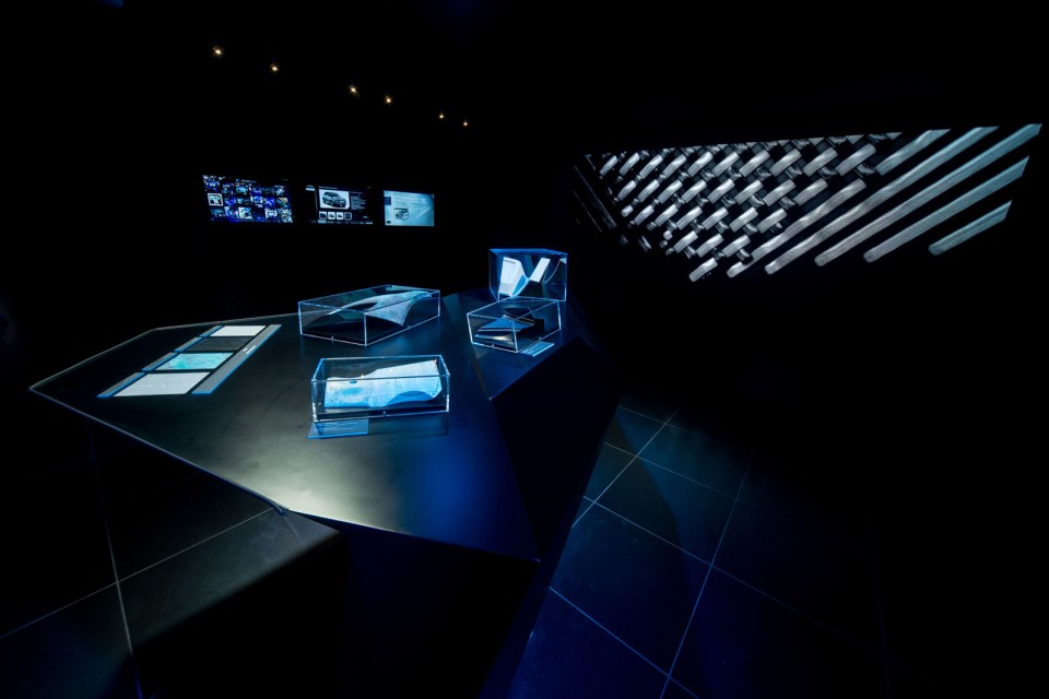 Nouvelle vitrine Peugeot Avenue Paris - Septembre 2014