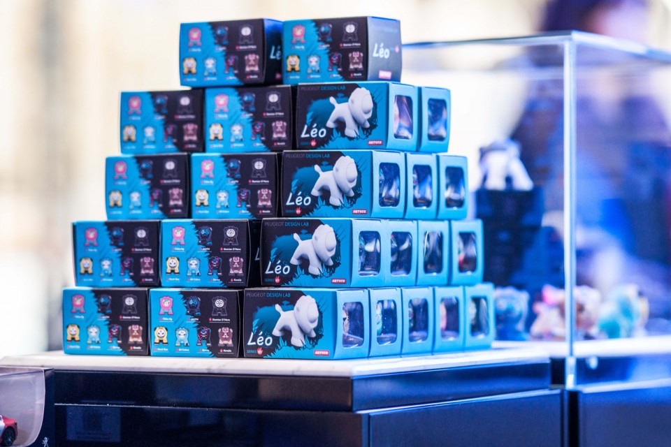 Vitrine Peugeot Avenue Paris Noël - Novembre 2014