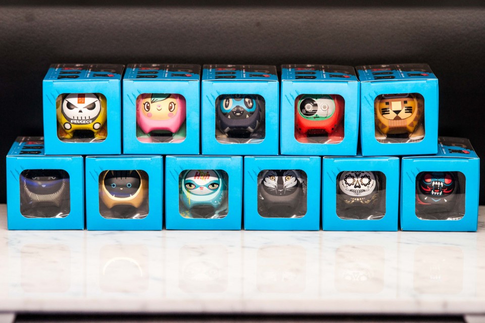 Vitrine Peugeot Avenue Paris Noël - Novembre 2014