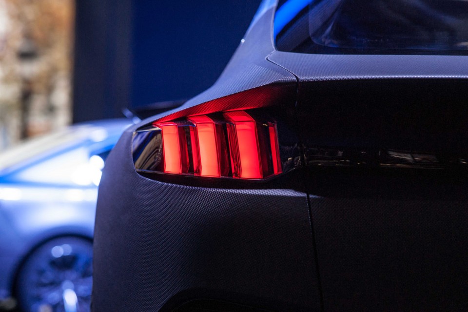 Vitrine Peugeot Avenue Paris Noël - Novembre 2014