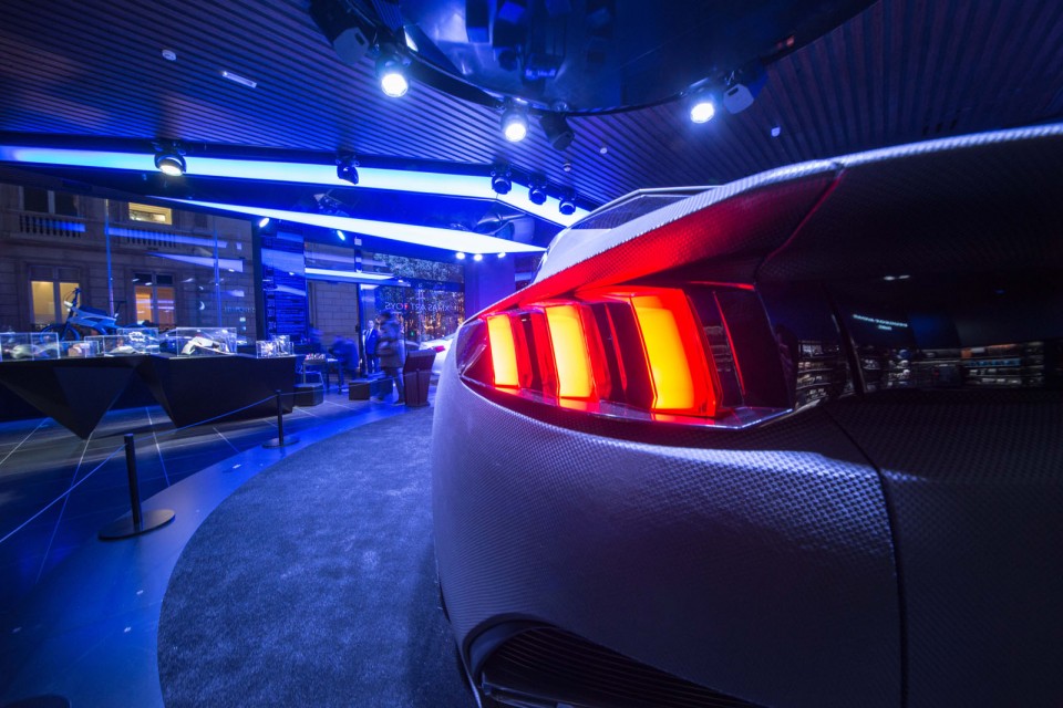 Vitrine Peugeot Avenue Paris Noël - Novembre 2014