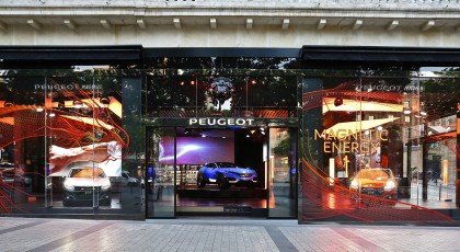 Peugeot Avenue Champs Elysées - Juillet 2015