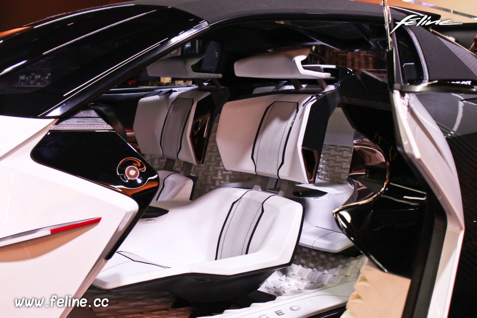 Photo Peugeot Fractal « Inspiring Christmas » @ Peugeot Avenue
