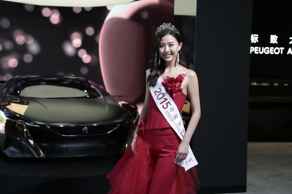 Photo Miss Universe China 2015 @ Peugeot Avenue Pékin - Mai 201