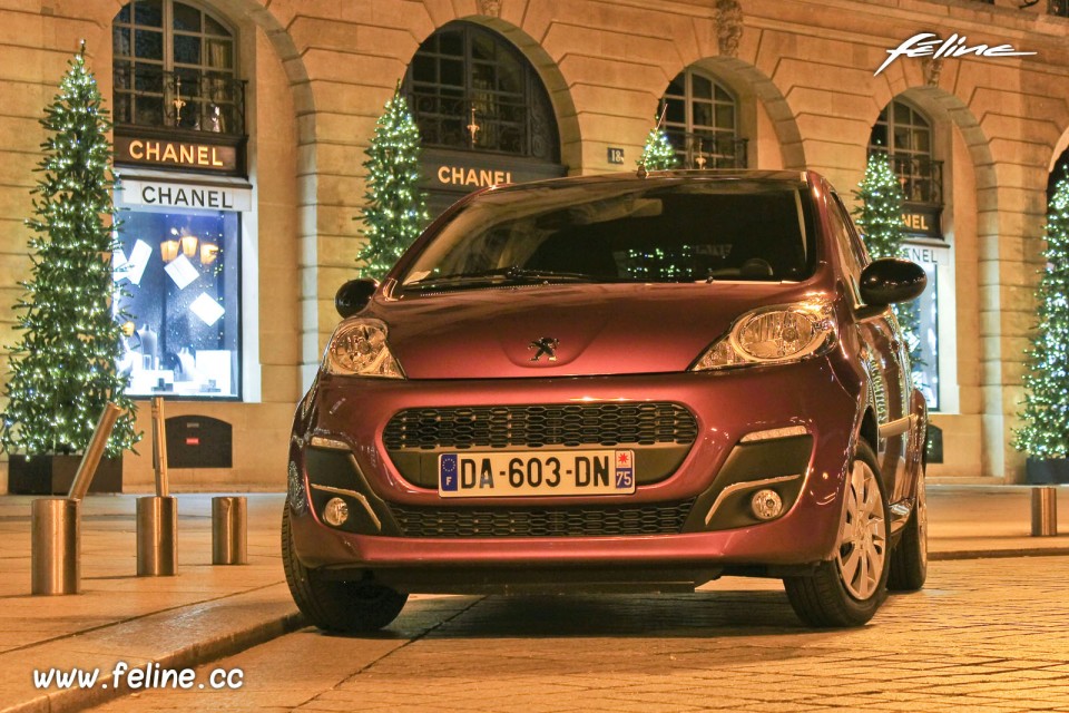 Photo Essai Peugeot 107 Active Prune Plum - 1.0e 12V 68 ch ETG5 - 1-035