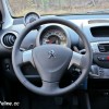 Photo Essai Peugeot 107 Active Prune Plum - 1.0e 12V 68 ch ETG5 - 1-045