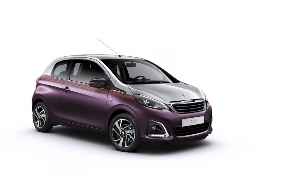 Photo officielle Peugeot 108 biton Red Purple / Gris Gallium