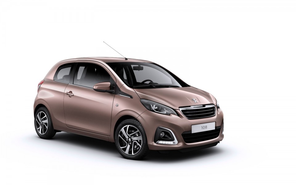 Photo Peugeot 108 Aïkinite (cuivre doré)