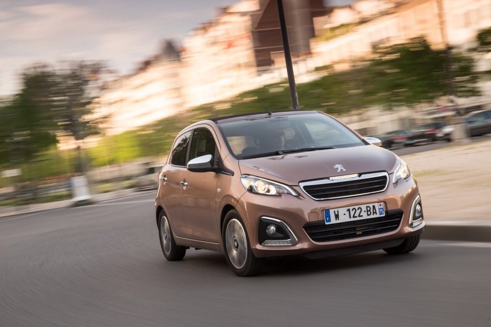 Photo dynamique Peugeot 108 Top ! Aïkinite